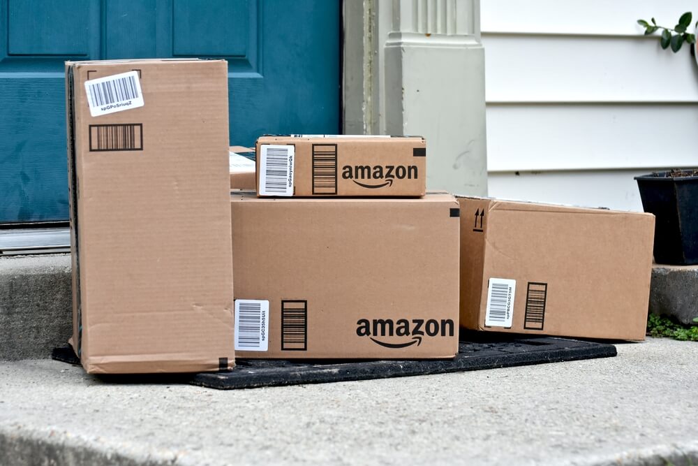 Image of Amazon packages delivered to a home (1)